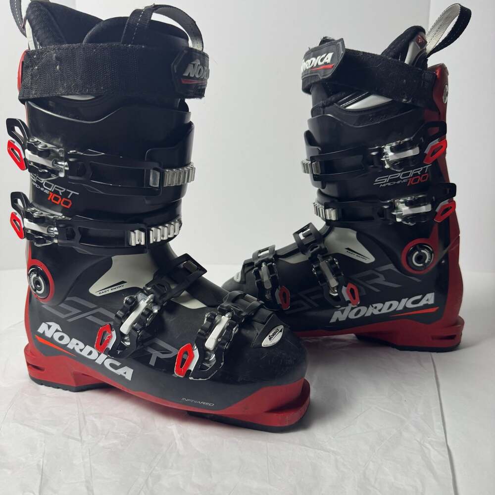 Nordica SPORTMACHINE 100 Ski Boots Mondo Size 25-25.5 Red and Black color way